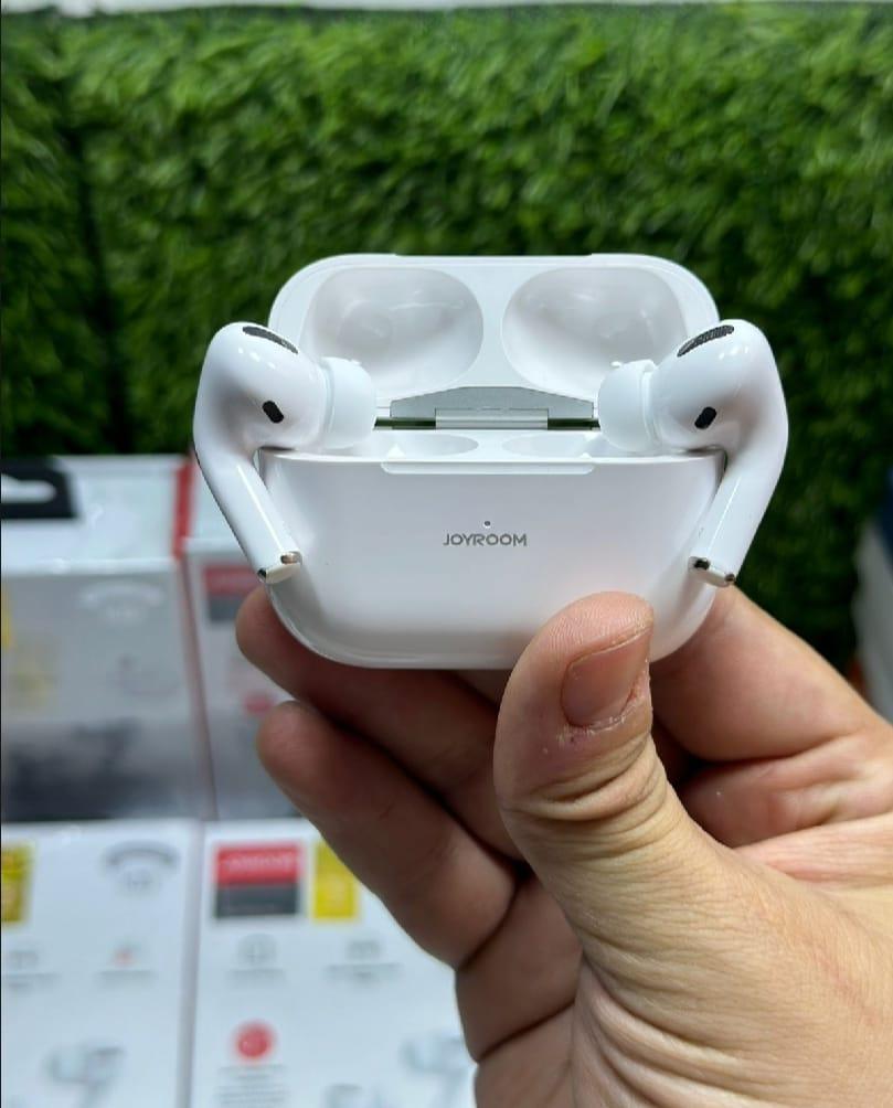 JoyRoom JR-T035 Pro TWS Wireless Bluetooth Earbuds with ENC Noise Cancellation & Long Battery Life